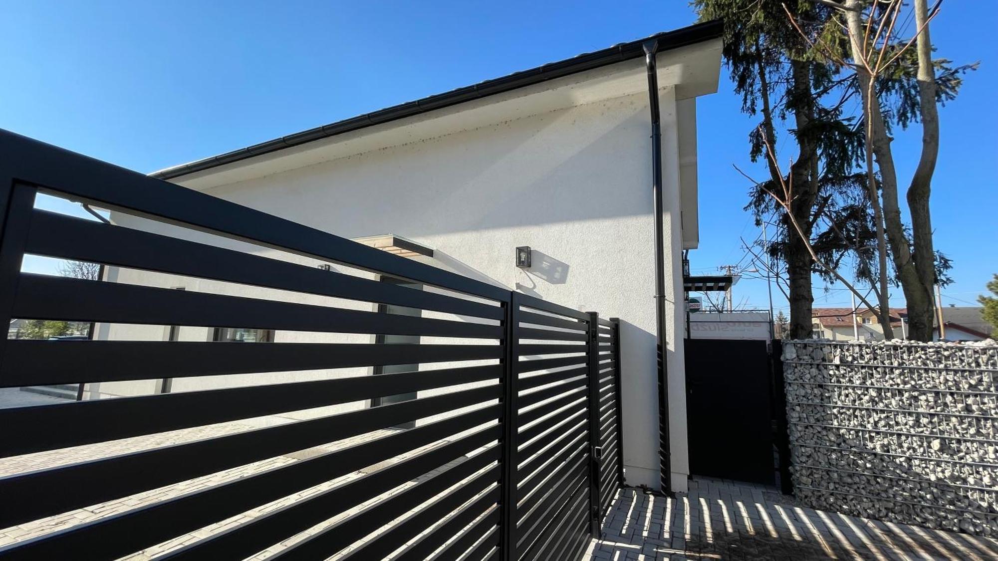 House Flow, 3 Room, Free 2 Parking Bratislava Exterior photo