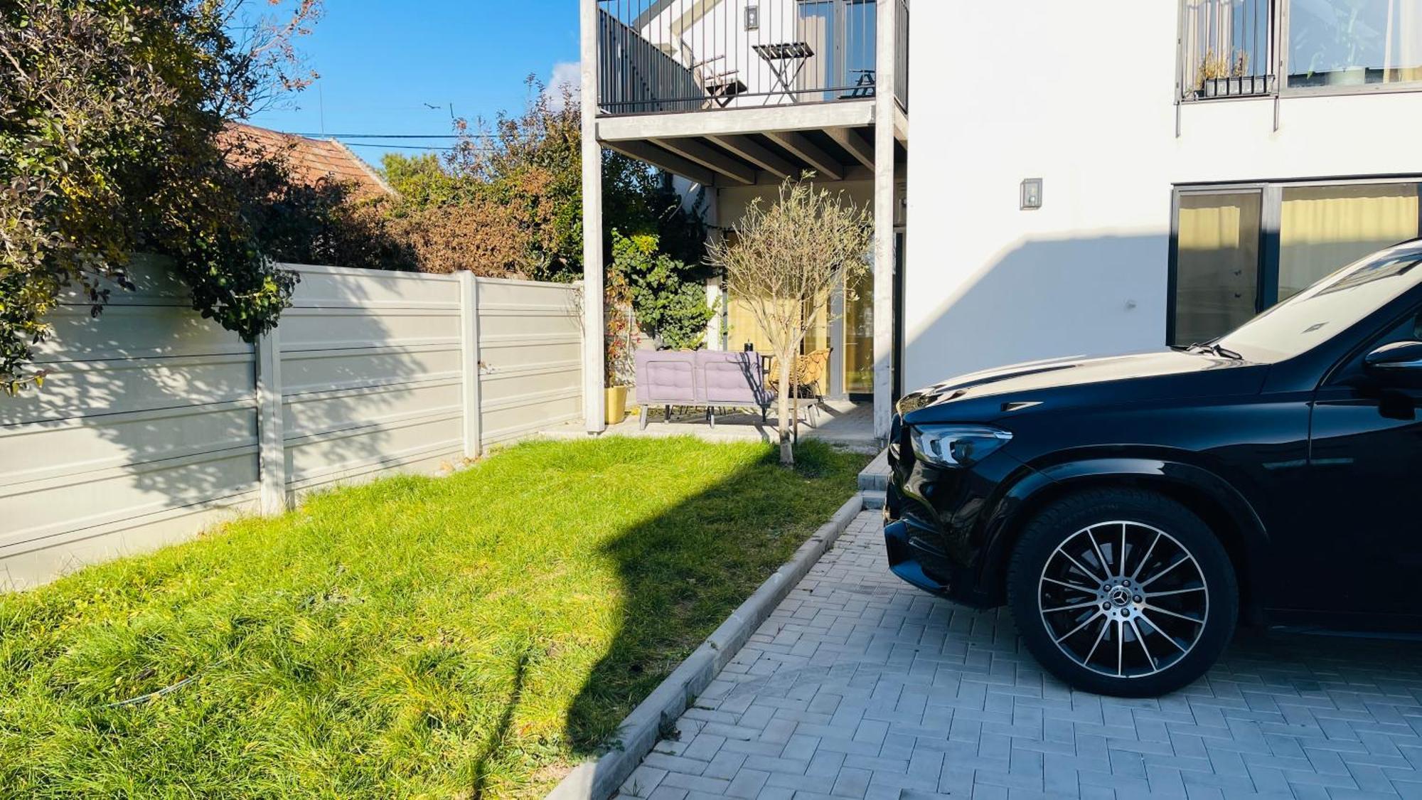 House Flow, 3 Room, Free 2 Parking Bratislava Exterior photo