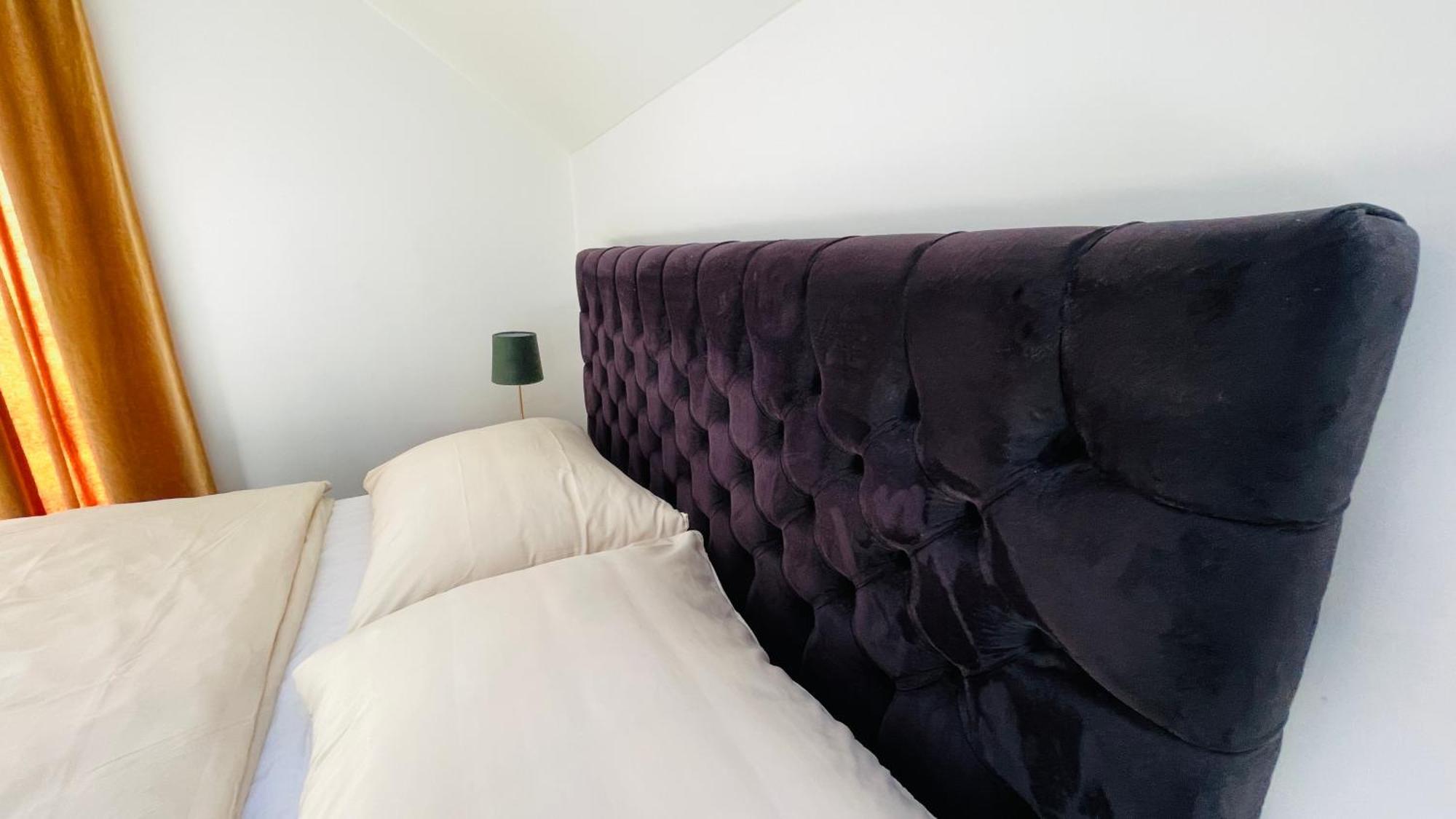 House Flow, 3 Room, Free 2 Parking Bratislava Exterior photo